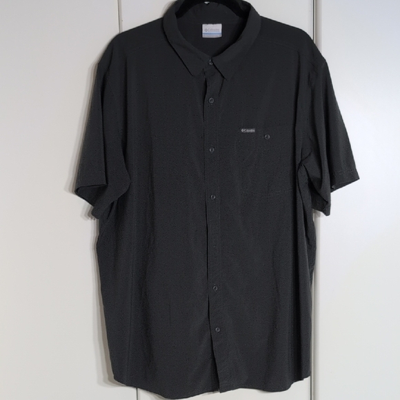 Columbia Black Casual Button Down Shirt - Picture 1 of 6
